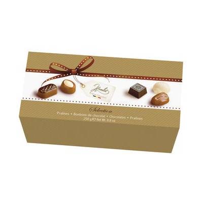 Pralines chocolat et noisettes Ferrero rocher x30 sur